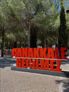 Yüksekokulumuz Tarih ve Medeniyet Kulübü, Çanakkale Şehitliği ve Şehir Merkezi Gezisi Düzenlemiştir.