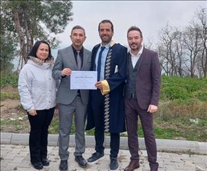 Yılın İdari Personeli Ödülü Şükrü Çetin’e verildi.